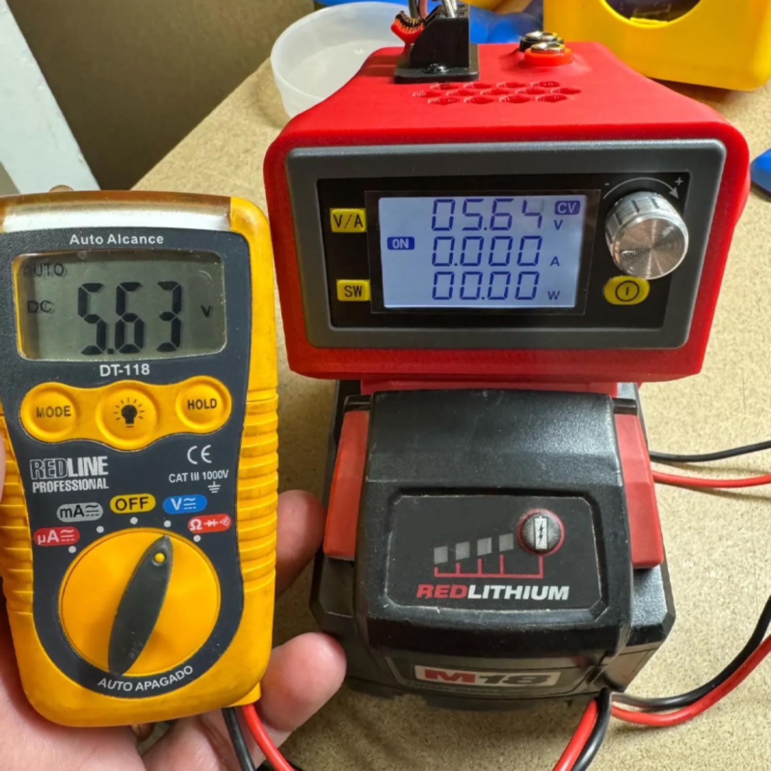 Dc Power Supply Variable - Alimentation électrique CC réglable CNC pour